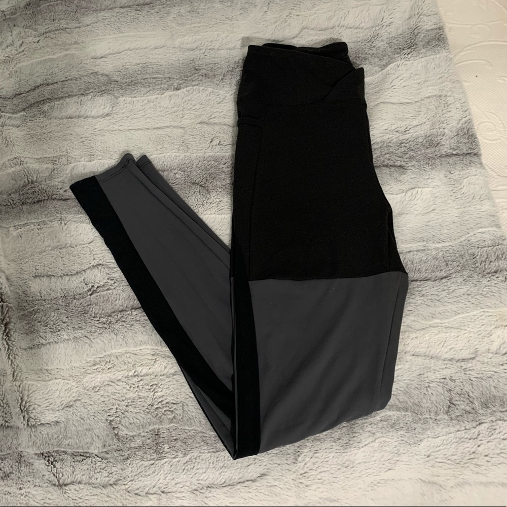 Nikki blackketter limited edition leggings